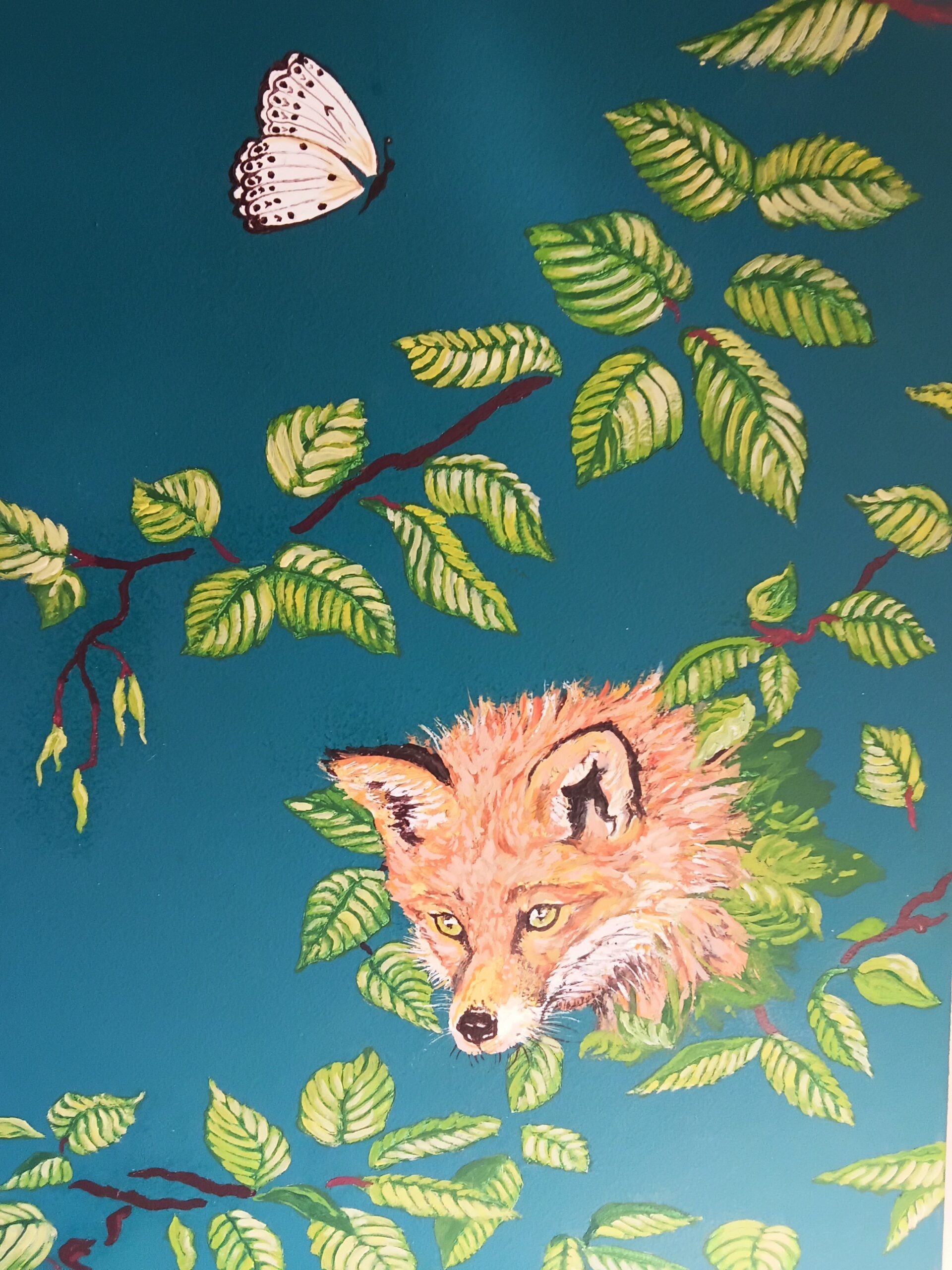 renard de la fresque faite par l'écorce douce